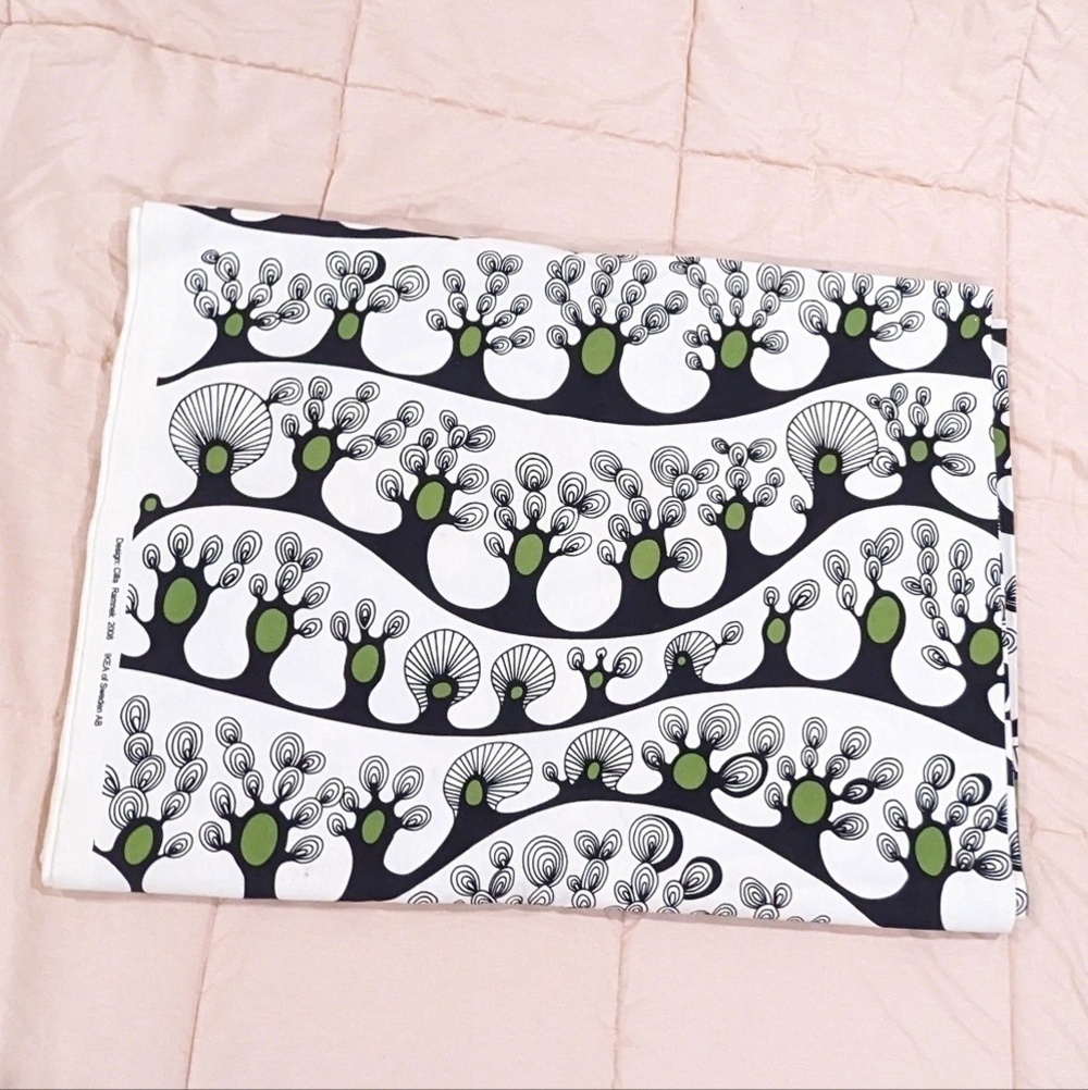 IKEA 9 Yards Fabric Saralisa By Cilla Ramnek Black And White Tree Pattern Green